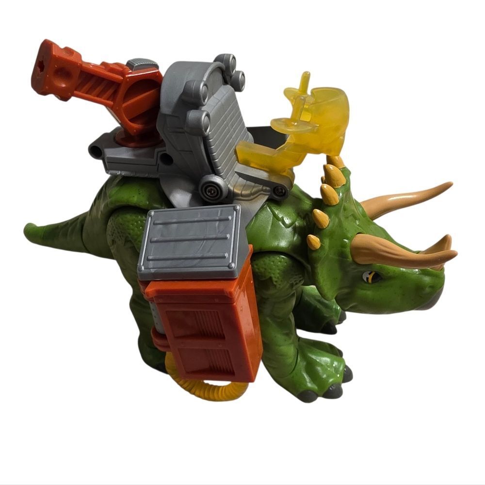 Imaginext Triceratops With Battle Gear And Figure